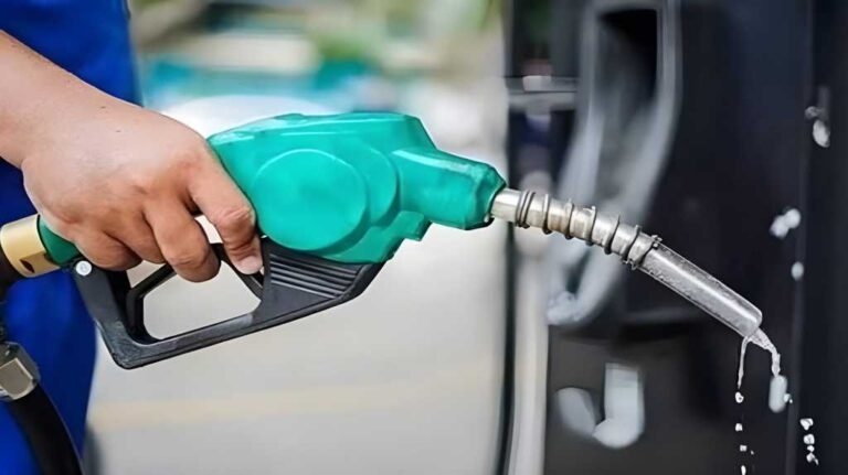 Govt adjusts petroleum prices, impacting PSO’s exchange rate