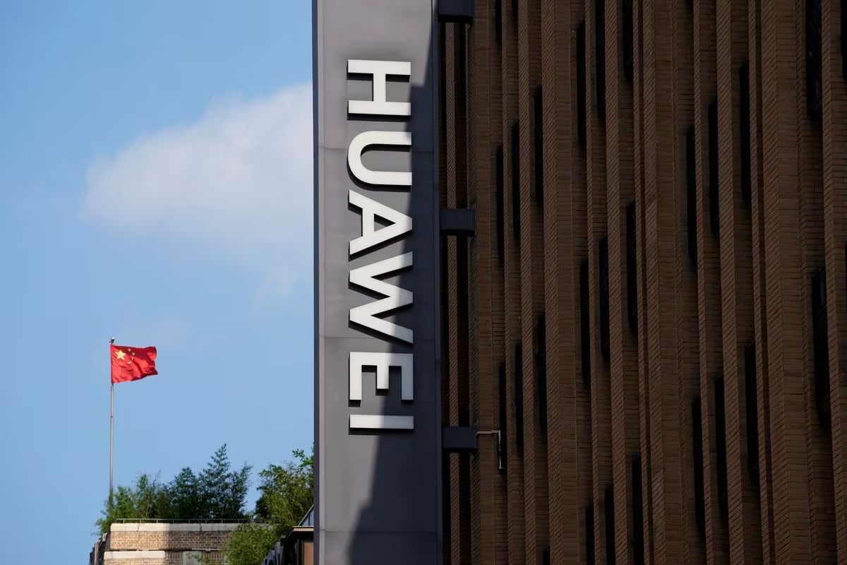 Huawei to provide IT training to 200,000 youth M Haris