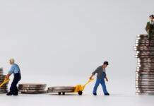 Trukkr hits cash flow positive to survive the fundraising winter