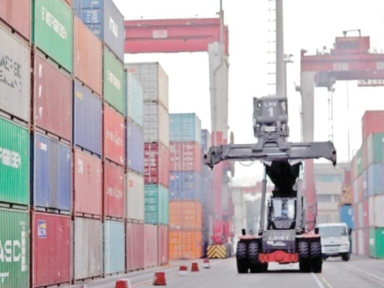 Pakistani exporters struggle with uncertainty after ceasefire with India, face economic challenges