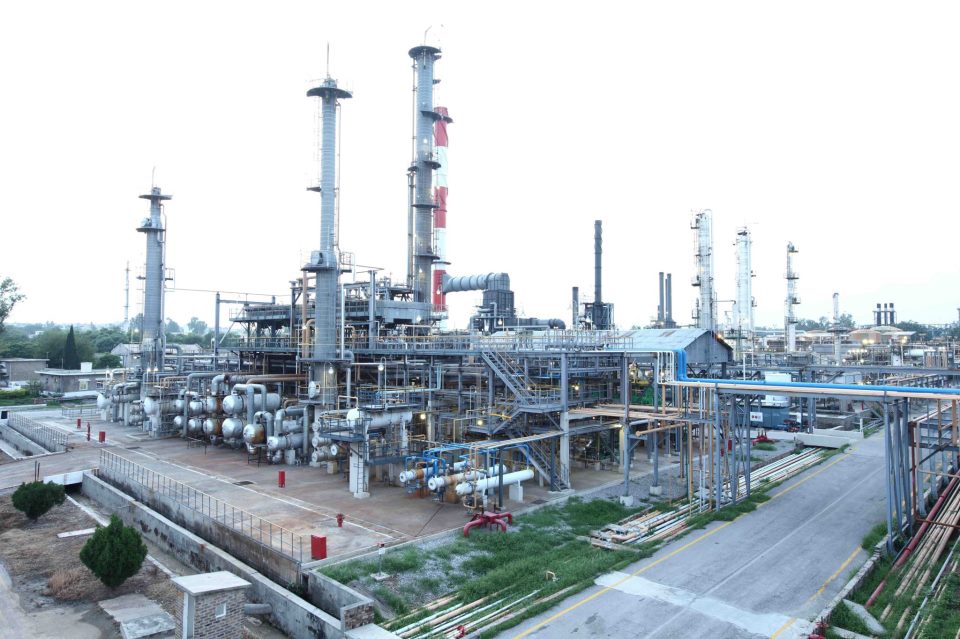 Attock Refinery denies sale rumors, stock drops 5.24%