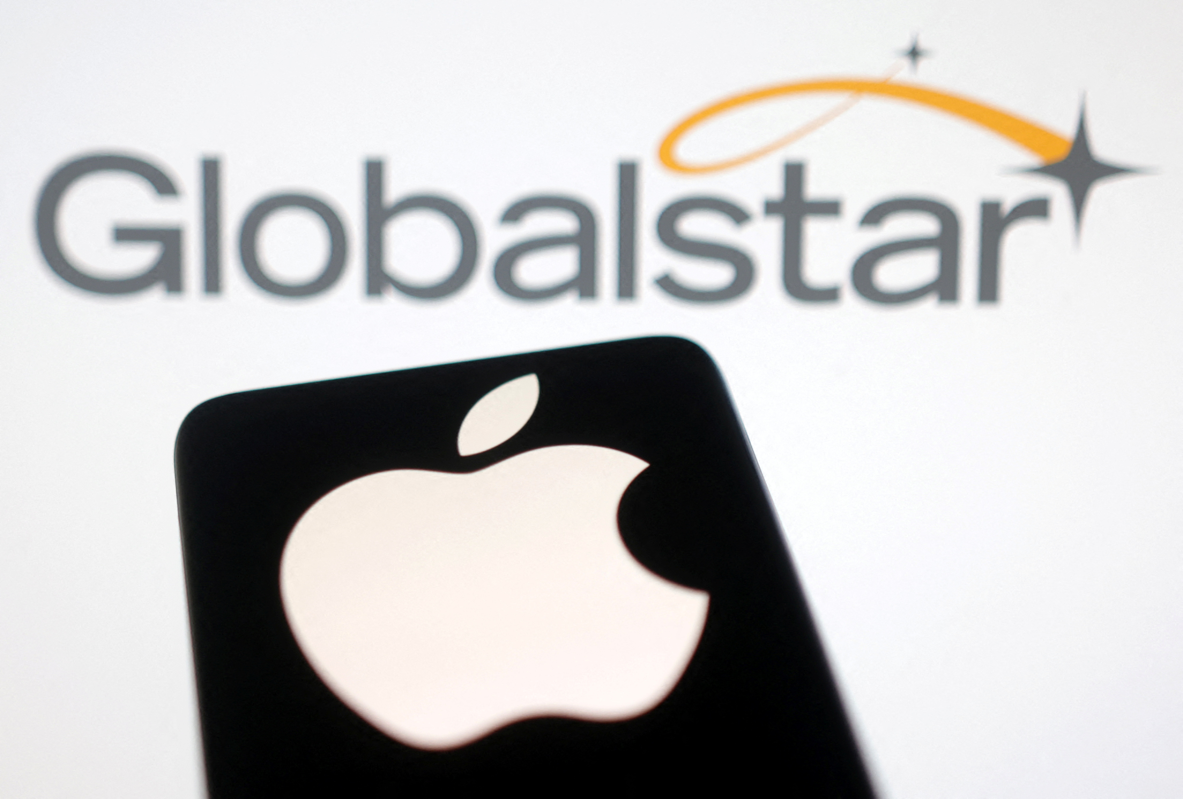 Apple invests $1.5 billion in Globalstar for enhanced iPhone connectivity