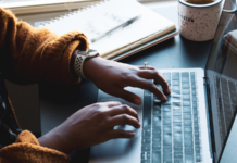 Only 38,000 of Pakistan’s 2.32 million freelancers hold bank accounts