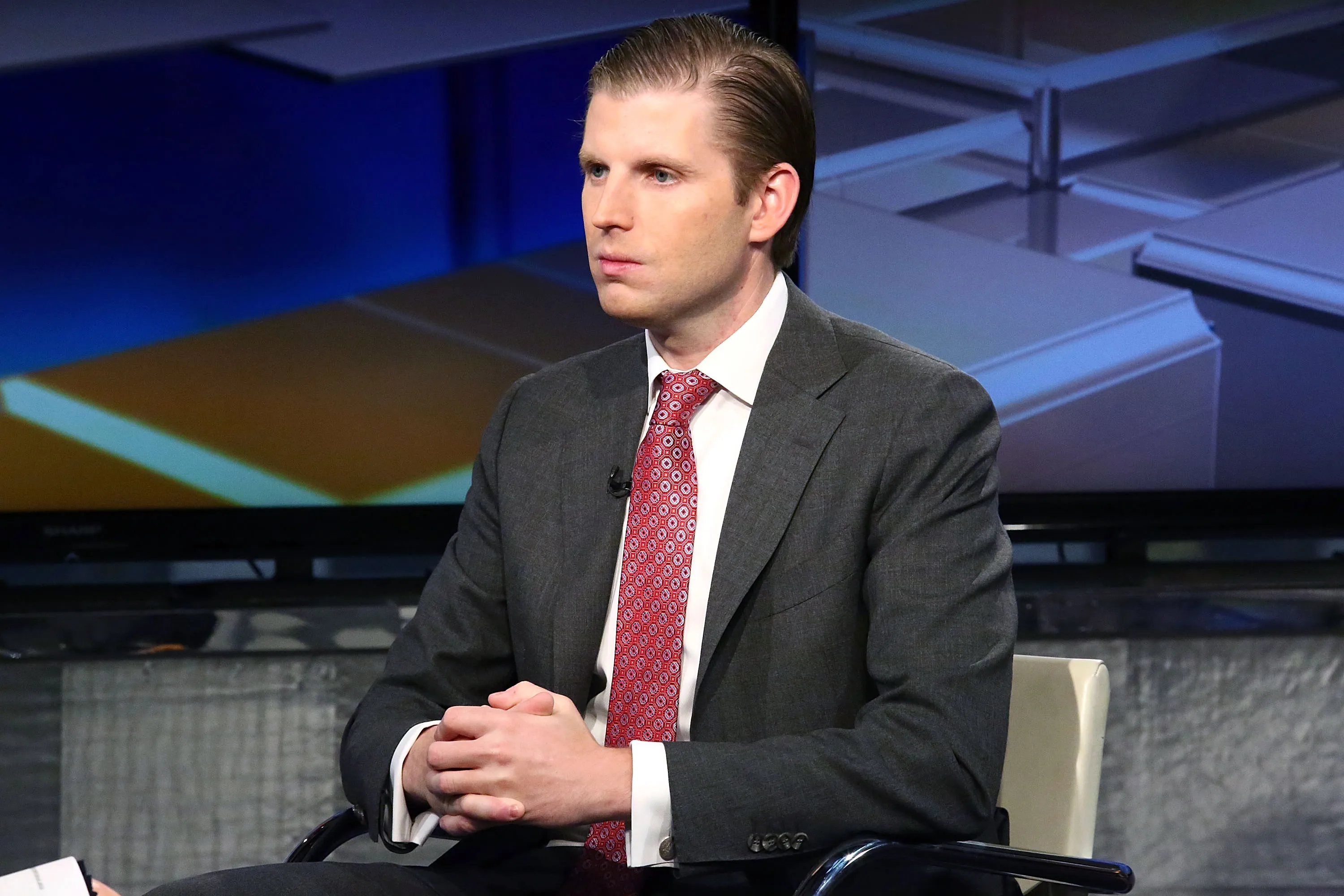 There will be 'very large wall' between Trump Org and US government, Eric Trump says