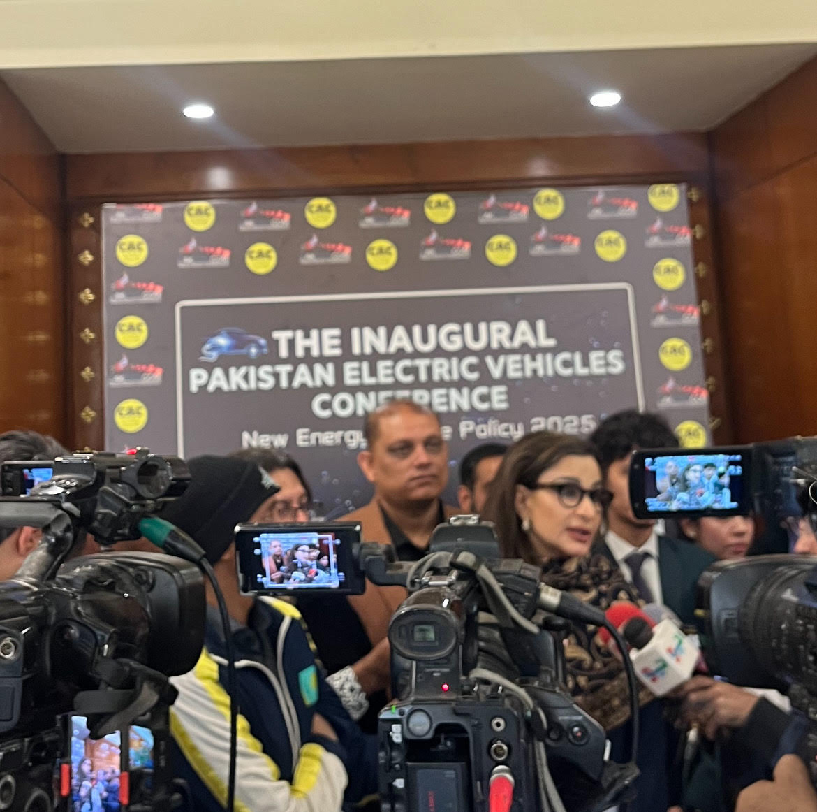 Inaugural Pakistan EV conference calls for unified action on policy and financing
