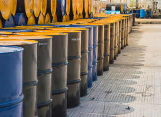 Oil flat as weak demand, oil glut weigh on market