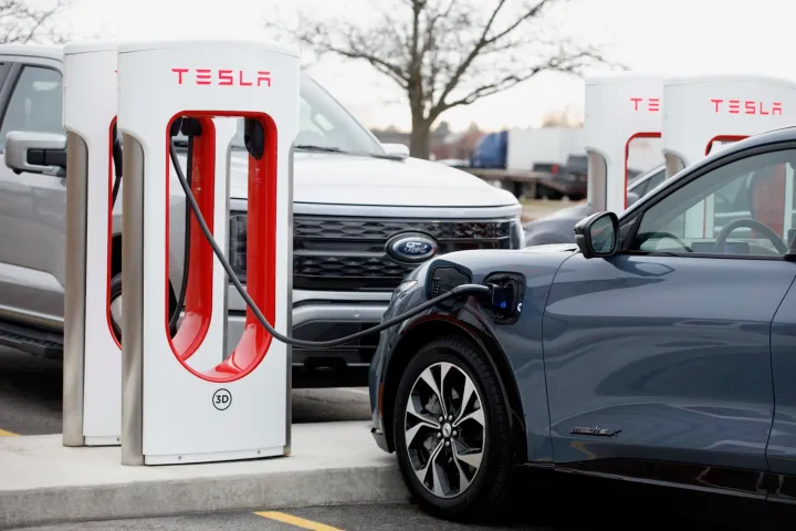 Norway’s electric vehicle sales rise to 88.9% of new car market in 2024