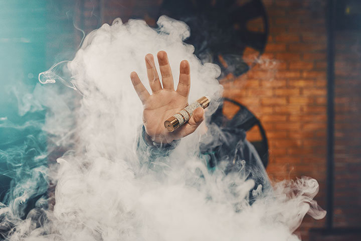 Smuggled vapes from China are poisoning Pakistan