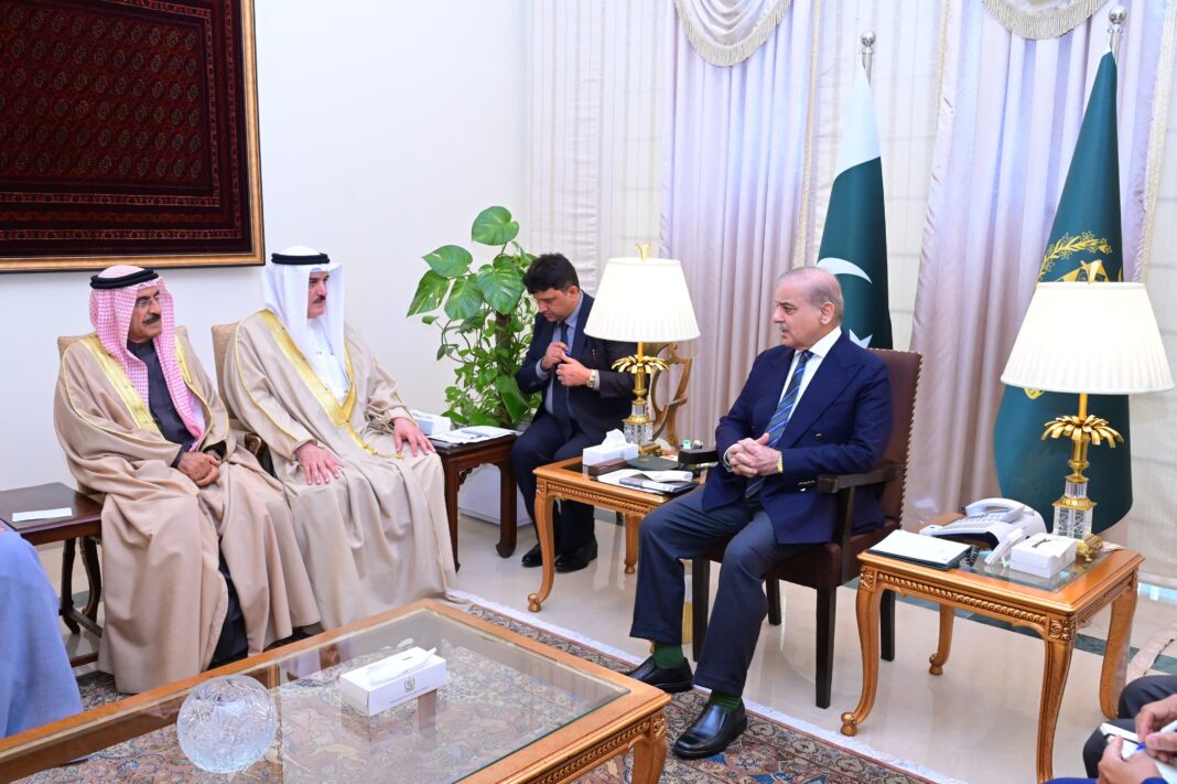 PM invites Bahrain’s businessmen to invest in Pakistan