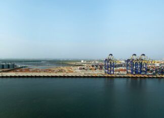 Maritime Ministry moves to end congestion at Port Qasim