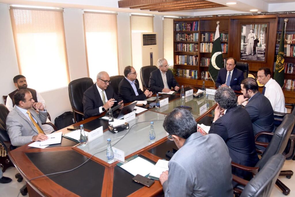 Finance minister urges export-driven, investment-led growth for sustainable economic future