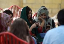 8 million women come online in Pakistan in 2024