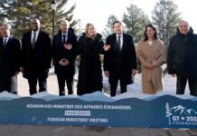 G7 finance chiefs vow to tackle “excessive imbalances” in global economy