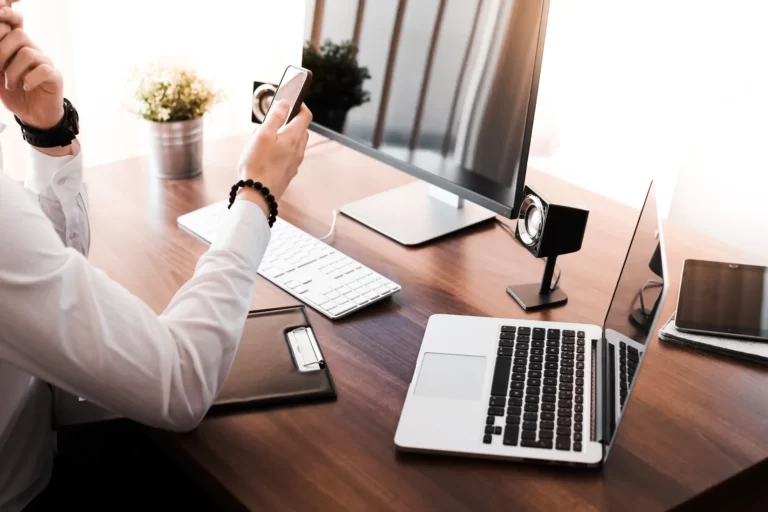 Survey shows rise in career shifts and entrepreneurship in finance sector