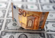 Pakistan faces $1.5 billion in Eurobond repayments in FY25-26, plans new bond issuances