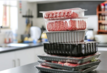 Business groups oppose front-of-pack warning labels on packaged foods, citing risks to formal sector