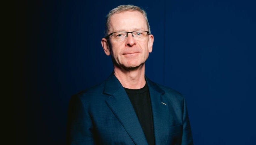 Kevin J Murphy