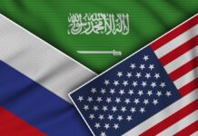 Russia says it could act jointly with the US and Saudi Arabia to stabilise oil markets