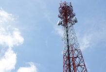 Engro makes bold bet on mobile towers as Jazz bows out