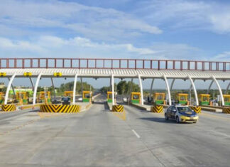 Communications ministry plans new toll plazas across KP to boost NHA revenue