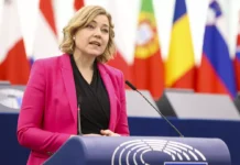 EU drops plan to levy oversight fees on big tech