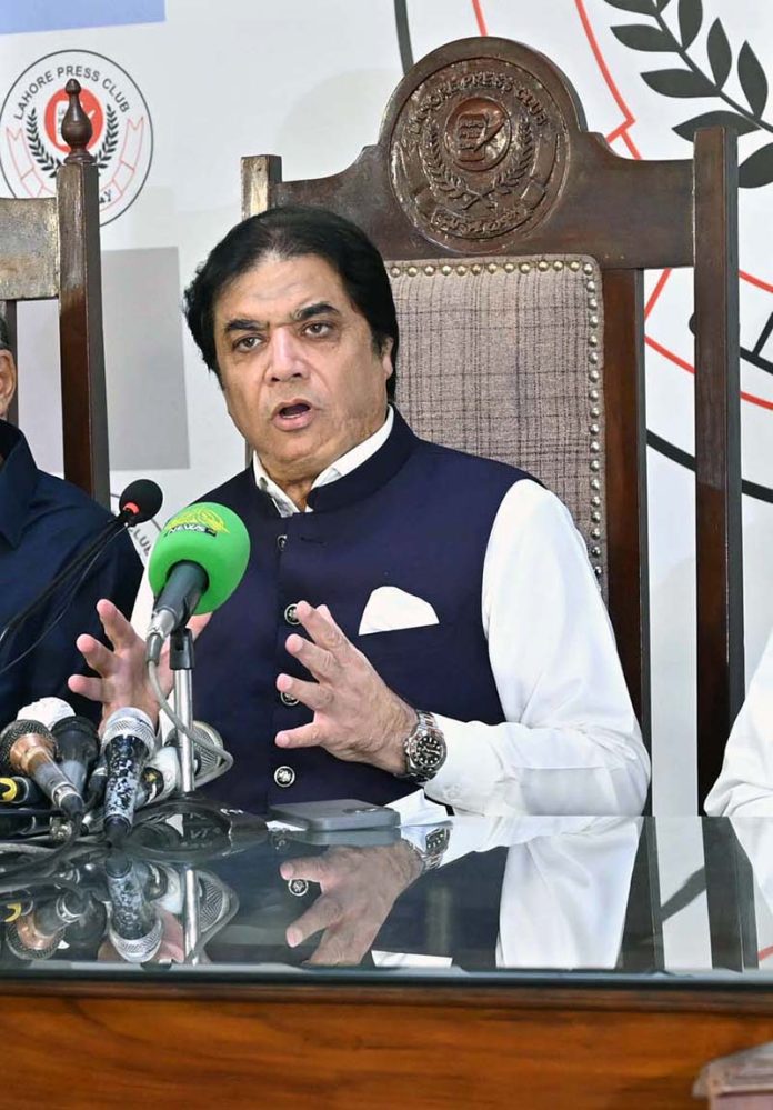 Hanif Abbasi announces major railway reforms and economic measures
