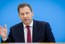 German finance minister says trade conflict must end but not at any cost