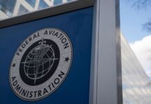 U.S. air traffic system is outdated and understaffed, says aviation agency chief