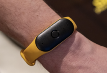 Amazon agrees to buy AI wearable startup Bee