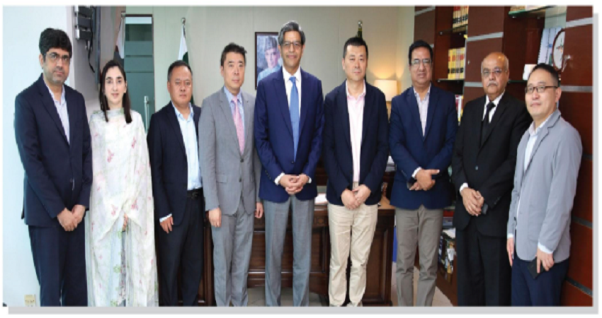 Chinese investors show strong interest in Pakistan’s renewable energy, healthcare, and logistics sectors