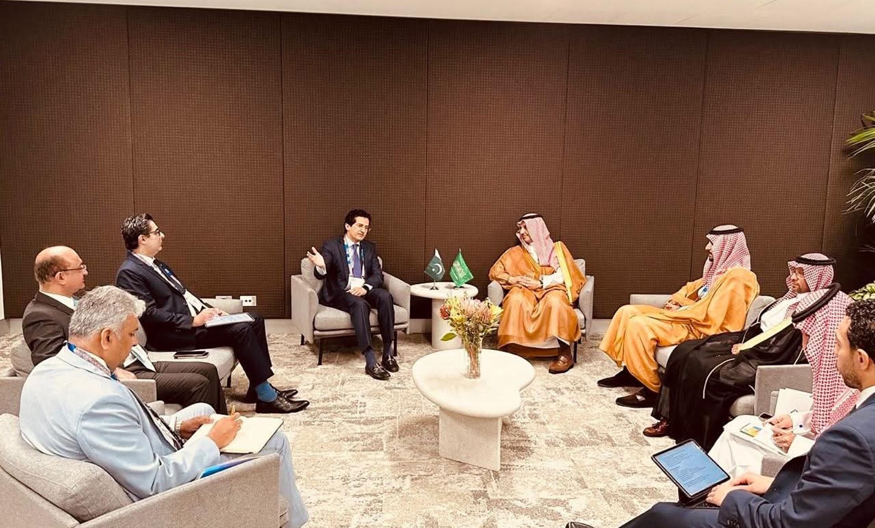 Energy minister discusses mining, AI cooperation with Swedish and French officials