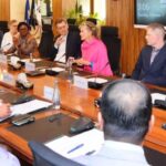 Acumen delegation meets Finance Minister Aurangzeb to discuss investment and climate resilience