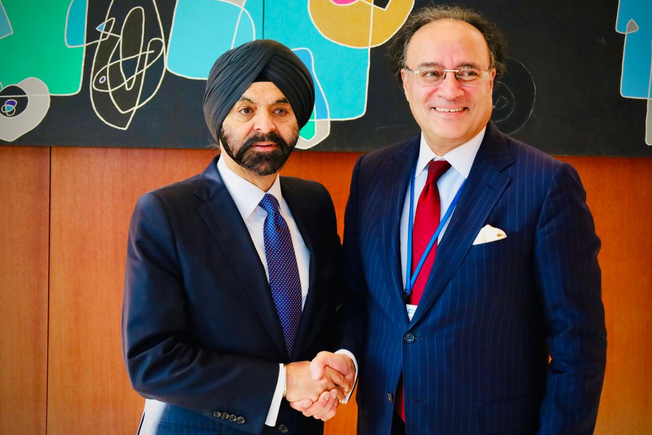 Pakistan seeks additional World Bank support, discusses energy reforms and global investment ties