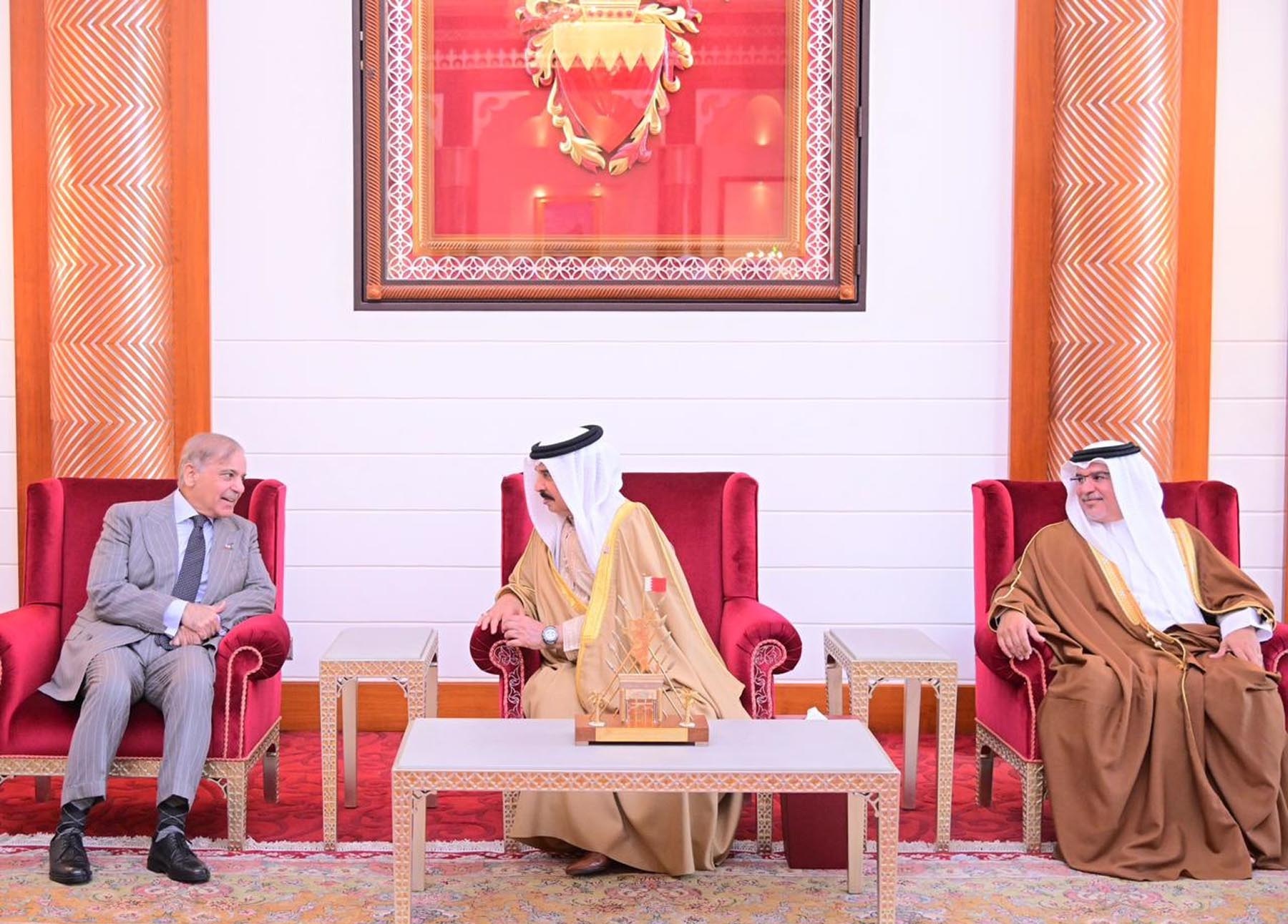 Pakistan, Bahrain eye trade, investment, and strategic cooperation during PM’s visit