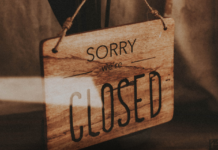 High Court orders closure of commercial activities on Sunday to combat worsening smog in Lahore