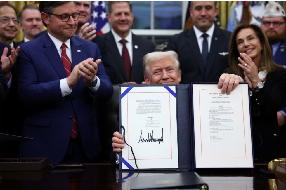 Trump signs deal to end longest US government shutdown in history