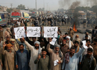 Transport unions announce nationwide wheel-jam strike on December 19