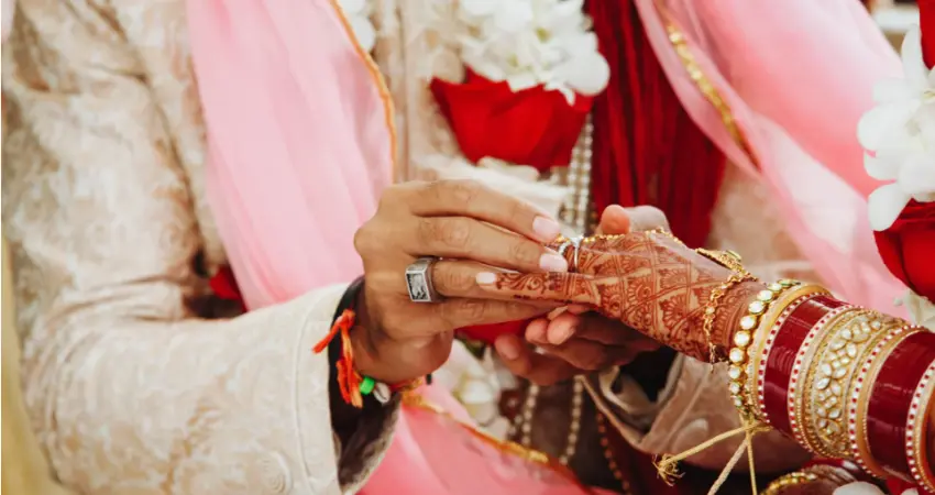 Karachi wedding sector adds Rs33 billion to local economy in 2025