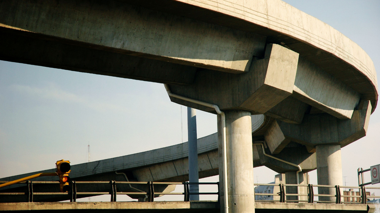 NA panel questions Rs164 billion cost of Lyari Elevated Freight Corridor, urges local funding