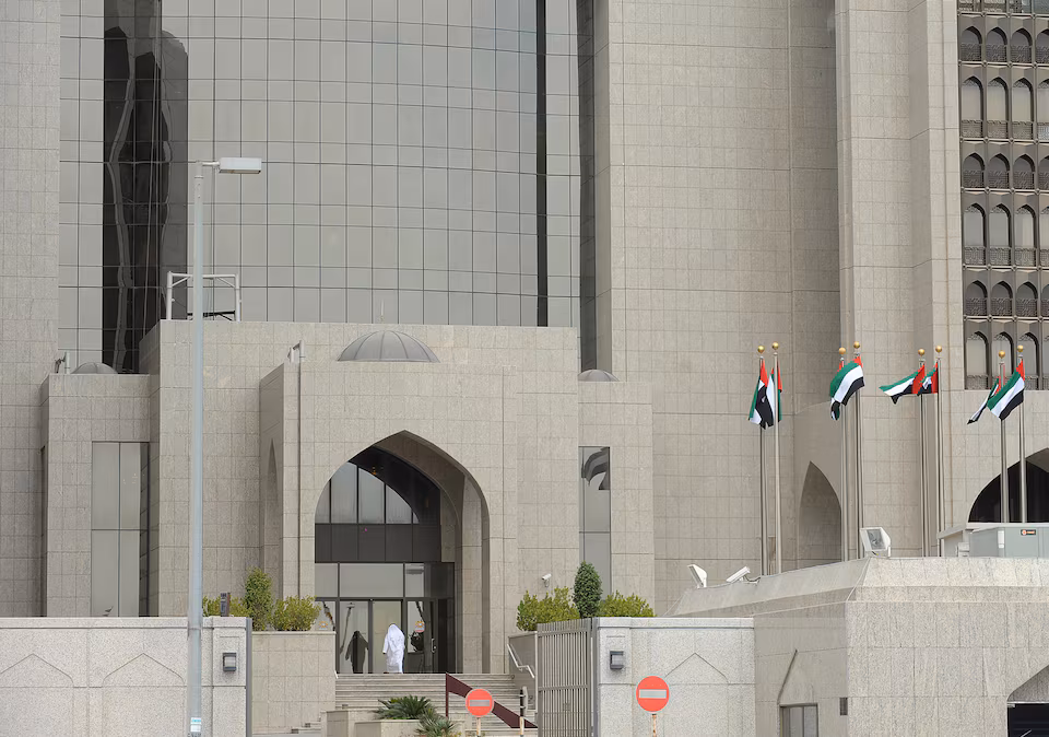 Gulf banks face $307 billion deposit flight risk if war worsens, S&P says
