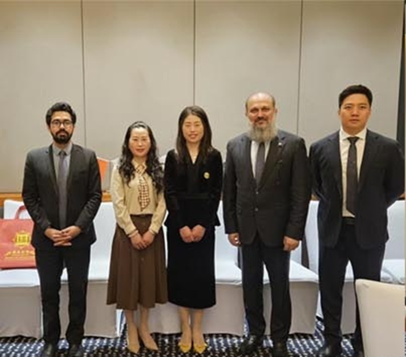 Pakistan holds trade and investment talks with Chinese firms across textiles, mining and e-commerce sectors